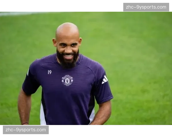 姆贝莫五场零球零助陷低迷 曼联七千万镑锋线引援恐成水货 姆贝莫五场零球零助陷低迷 曼联七千万镑锋线引援恐成水货